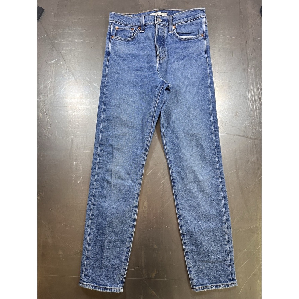 Levi's Premium Women's 26 Wedgie Med Wash Blue Slim Denim Jeans 5-Pocket Button